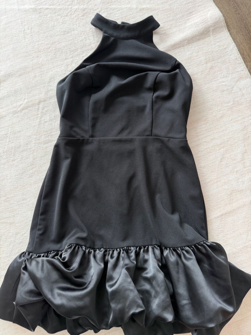 ASTR The Label Bubble Hem Halter Mini Dress - Picture 2 of 3